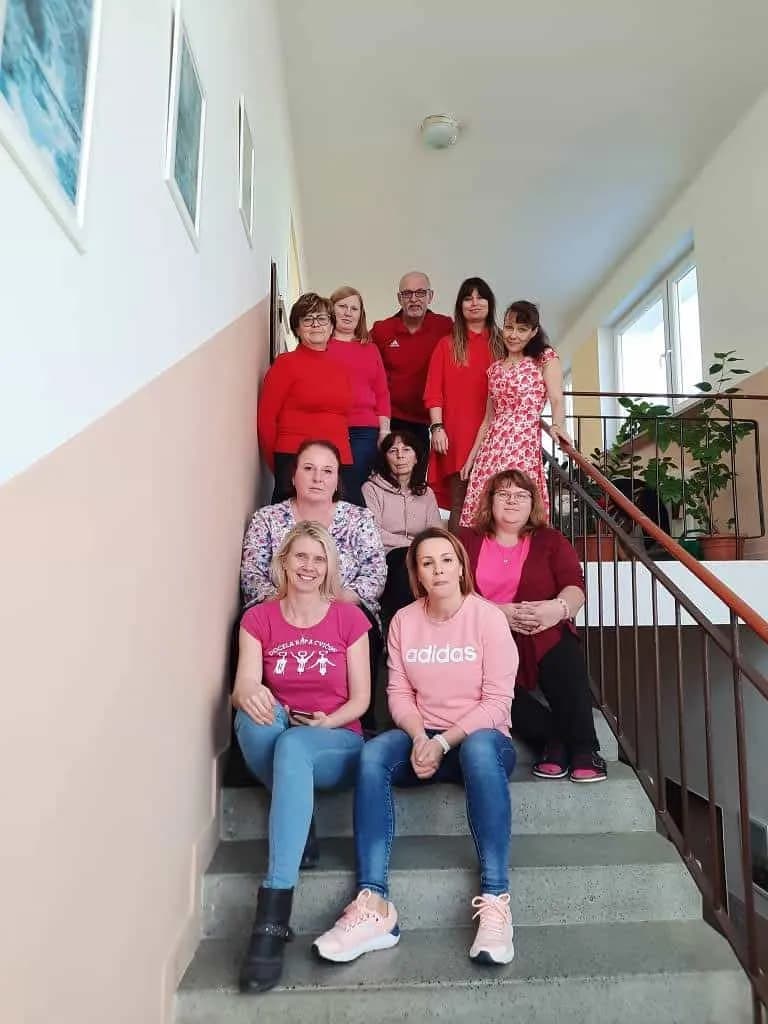 Fotografie z článku: Den v červené či růžové