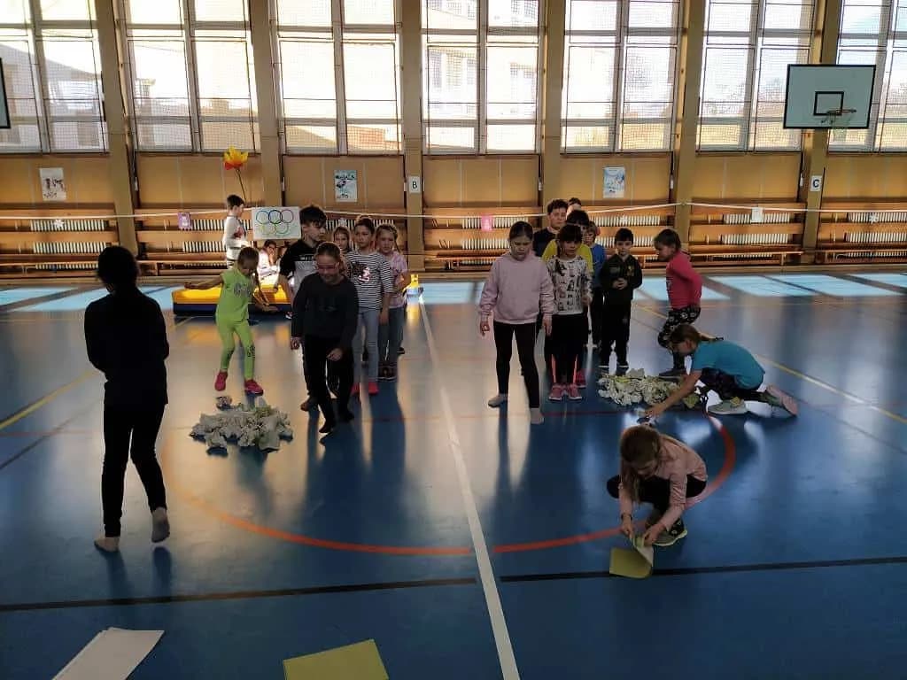 Fotografie z článku: Olympijské hry - ŠD Sovičky a Veverky