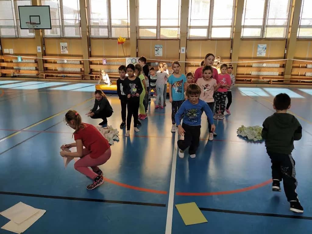Fotografie z článku: Olympijské hry - ŠD Sovičky a Veverky