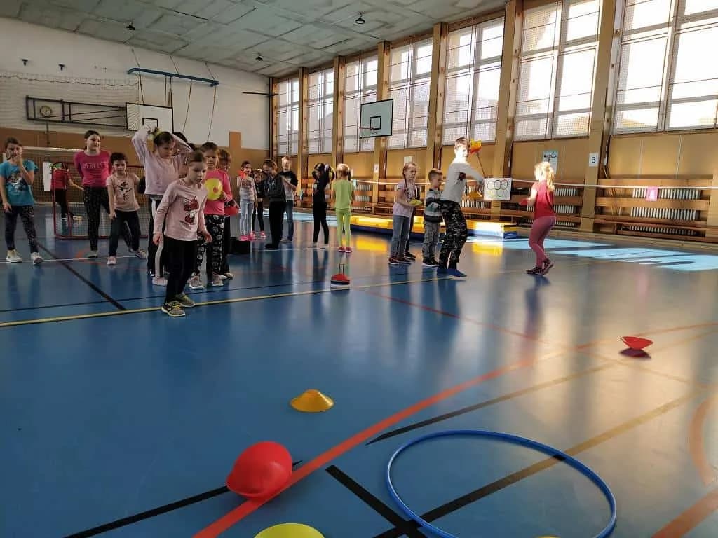 Fotografie z článku: Olympijské hry - ŠD Sovičky a Veverky