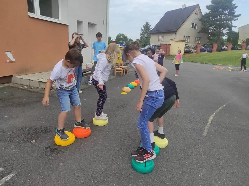 Den dětí s 1. a 2. třídami