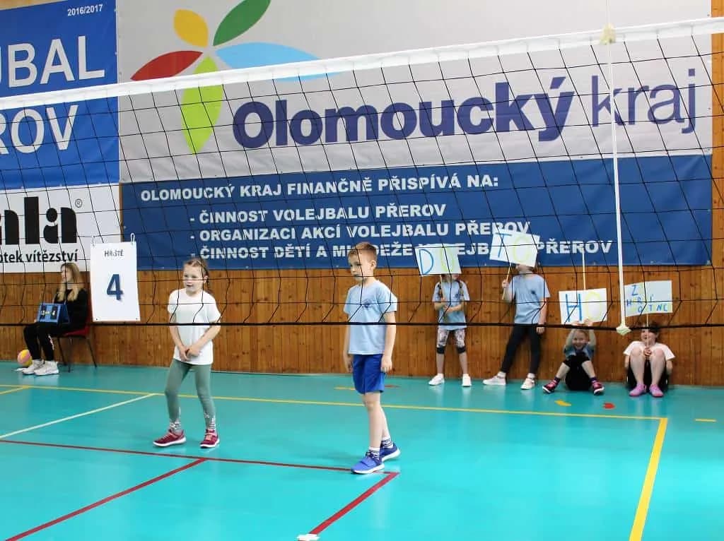 Fotografie z článku: Minivolejbal