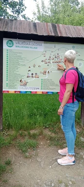 Fotografie z článku: Školní výlet VIII.A - Rožnov p. R.