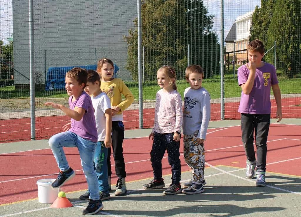Fotografie z článku: Podzimní sportování u Smajlíků a Veverek