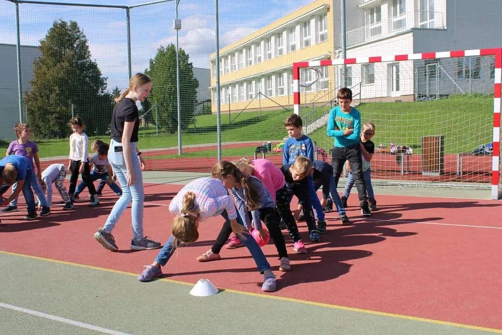 Fotografie z článku: Podzimní sportování u Smajlíků a Veverek