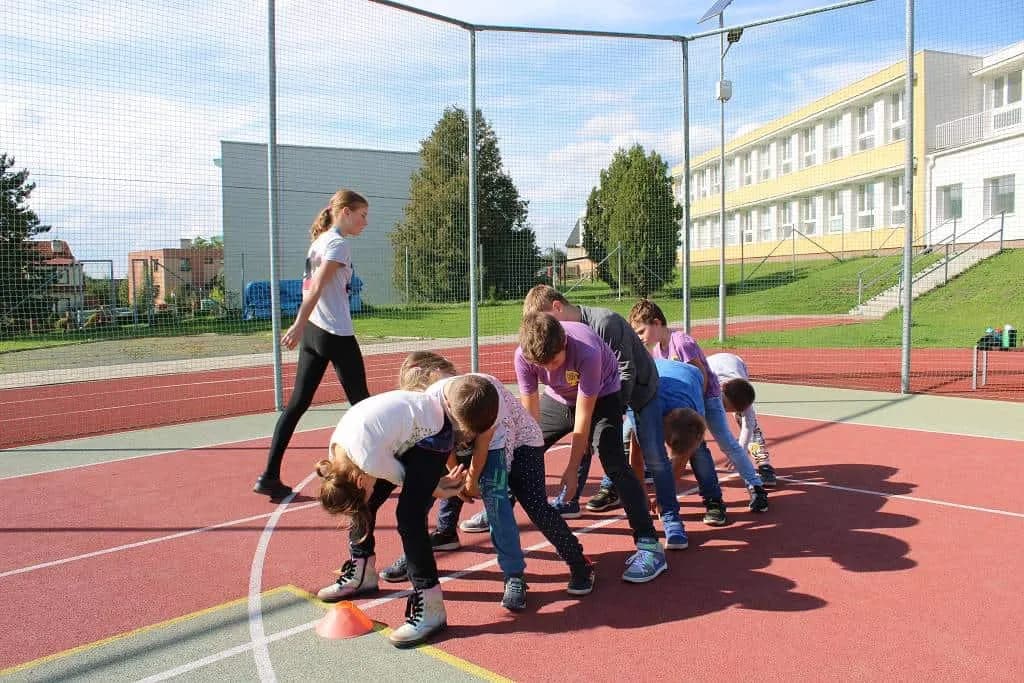 Fotografie z článku: Podzimní sportování u Smajlíků a Veverek