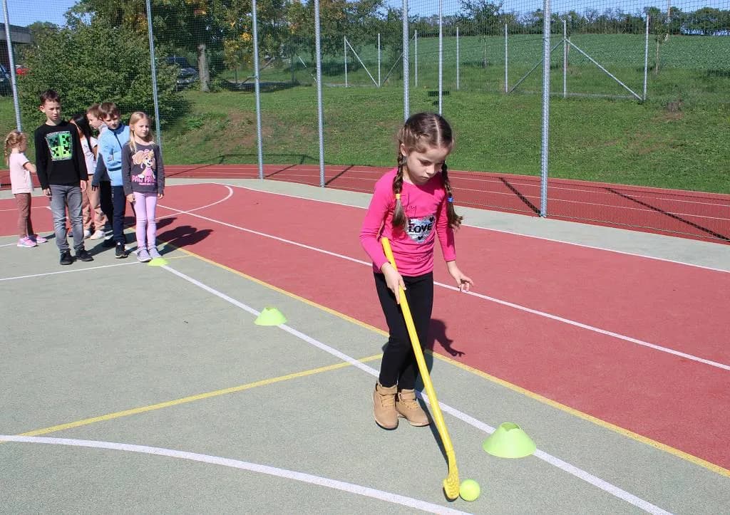 Fotografie z článku: Podzimní sportování u Smajlíků a Veverek