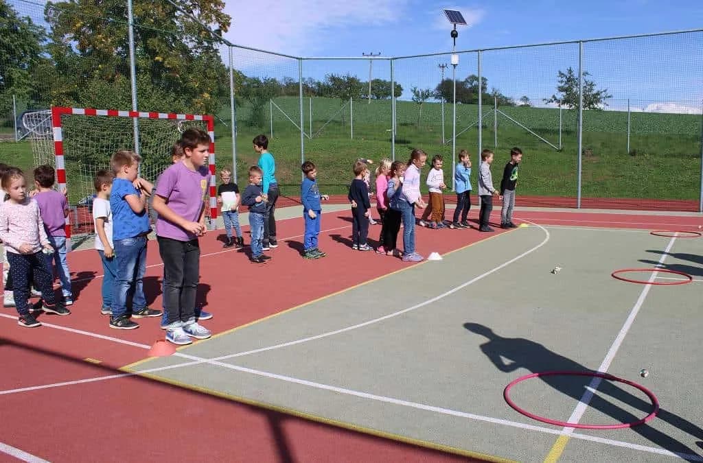 Fotografie z článku: Podzimní sportování u Smajlíků a Veverek