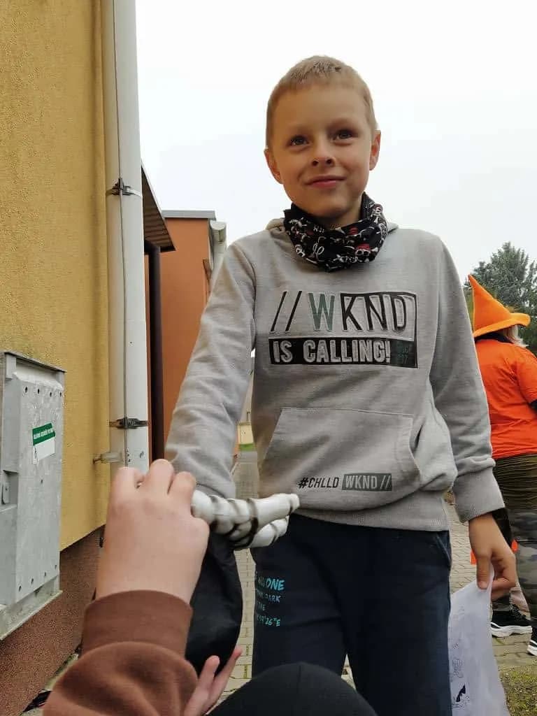 Fotografie z článku: Halloween a dlabání dýní u Soviček a Veverek v ŠD