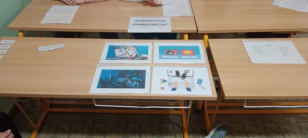 Fotografie z článku: Exkurze deváťáků na Úřadu práce a v Obchodní akademii v Přerově