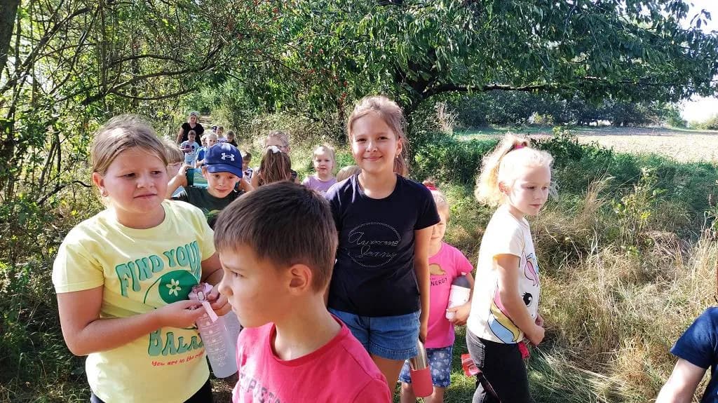 Fotografie z článku: Vycházka se skřítkem Podzimníčkem