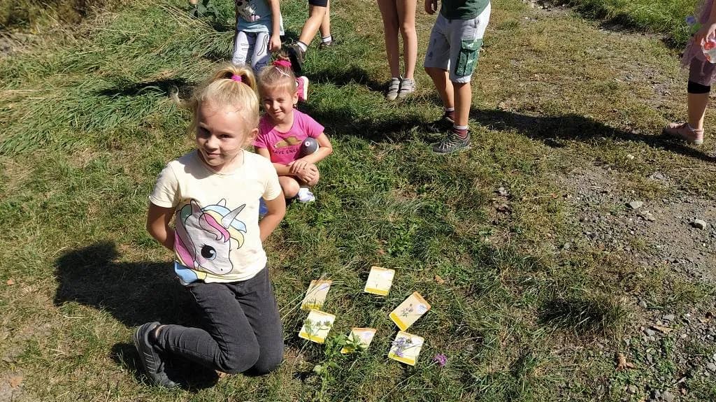 Fotografie z článku: Vycházka se skřítkem Podzimníčkem