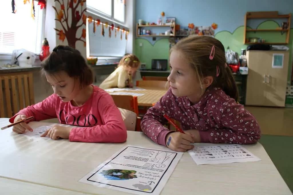 Fotografie z článku: Rozloučení se školkou u Berušek