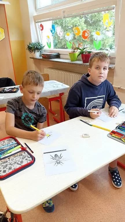 Fotografie z článku: Projekt Včely ve II. B