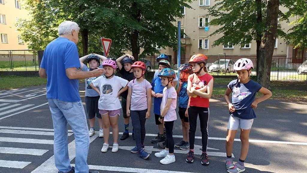 Fotografie z článku: Dopravní výchova s druháky
