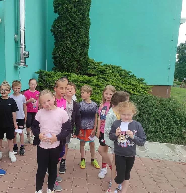 Fotografie z článku: Den dětí s 1. a 2. třídami