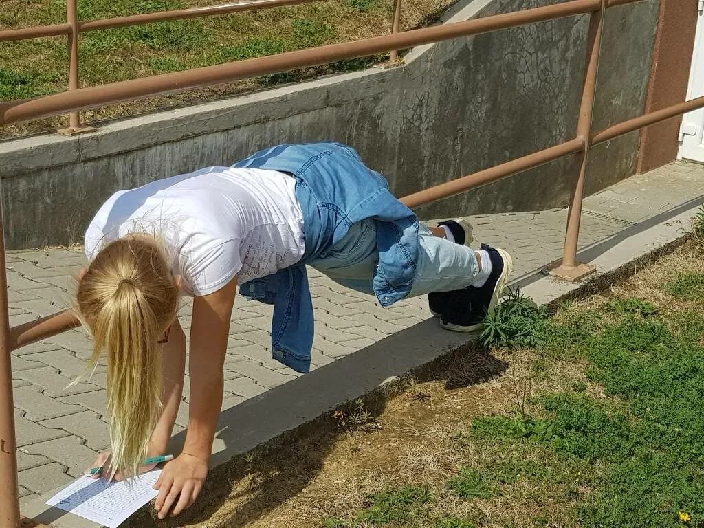 Fotografie z článku: Jsme kamarádi (den plný her)