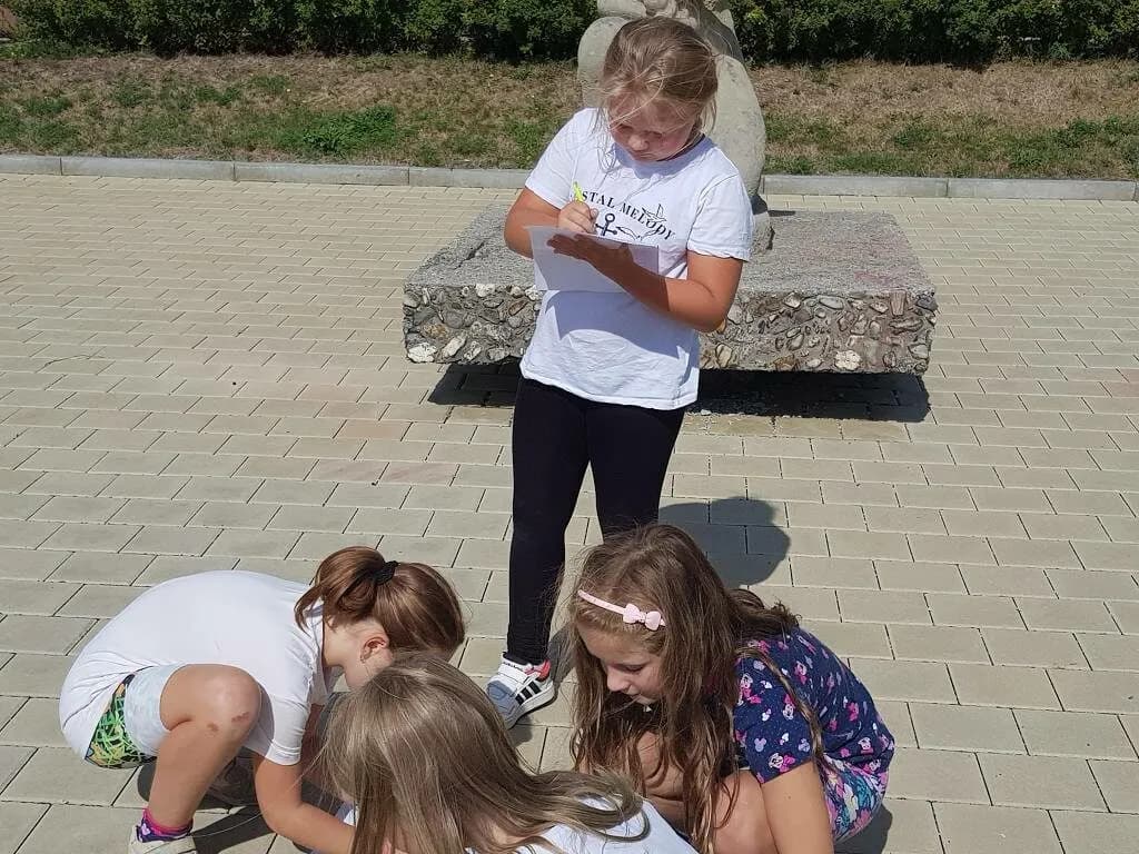 Jsme kamarádi (den plný her)