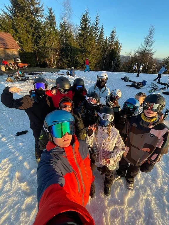 Fotografie z článku: Lyžařský a snowboardový zájezd