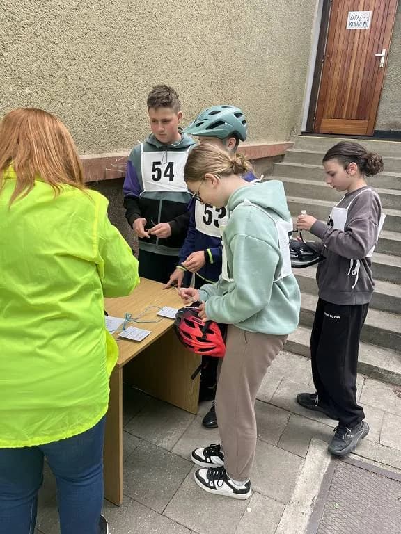 Fotografie z článku: Okresní kolo Dopravní soutěže mladých cyklistů