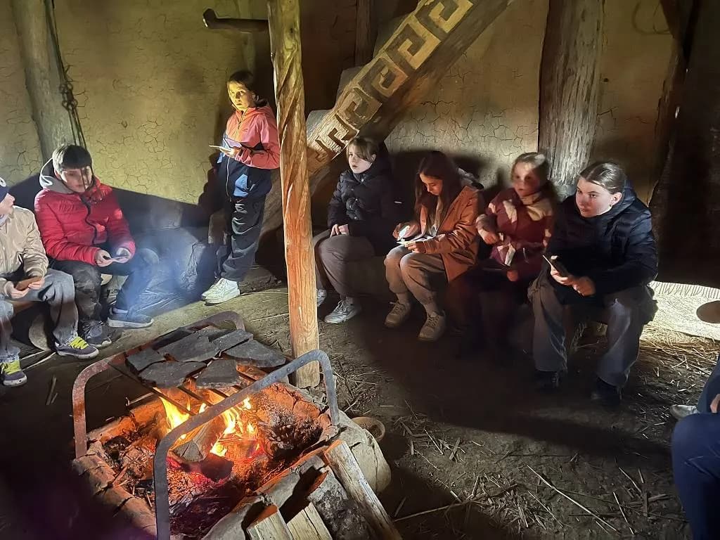 Fotografie z článku: Smajlíci v knihovně