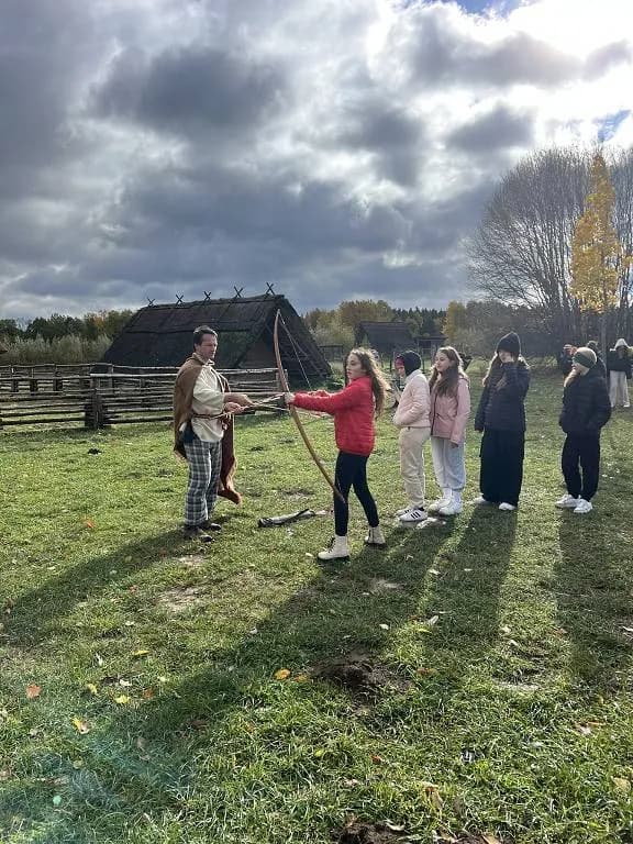 Fotografie z článku: Smajlíci v knihovně