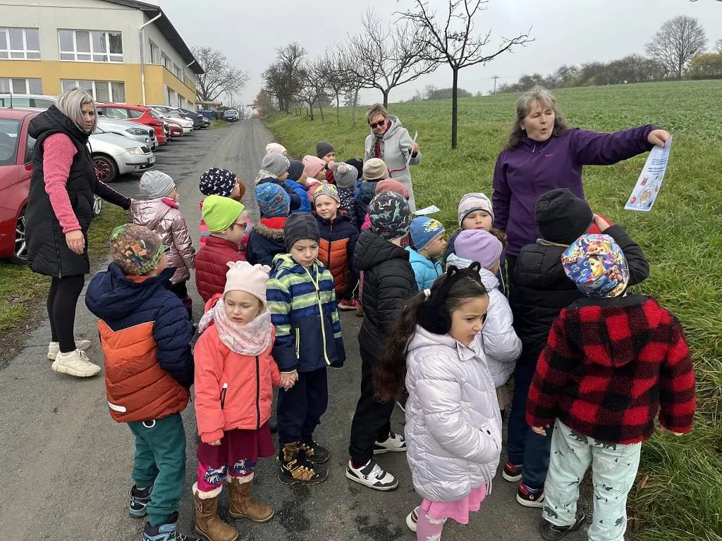 Fotografie z článku: Podzimní sklizeň u Smajlíků - jablkový týden 20.-24.9.2021
