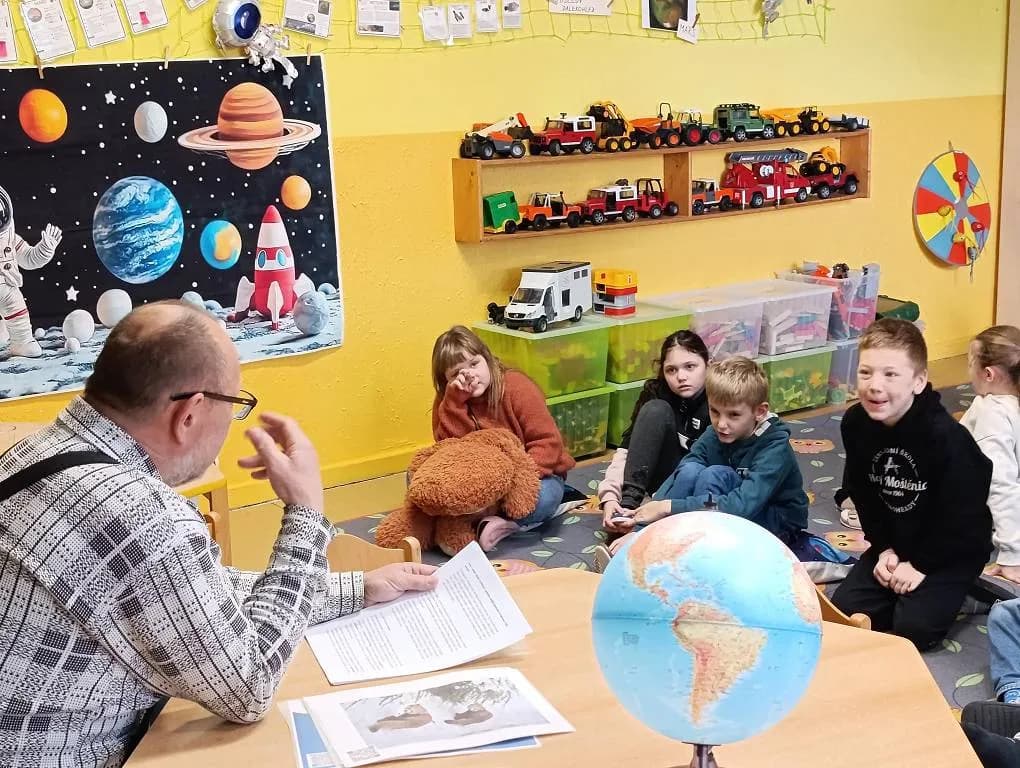 Fotografie z článku: Návštěva pana knihovníka