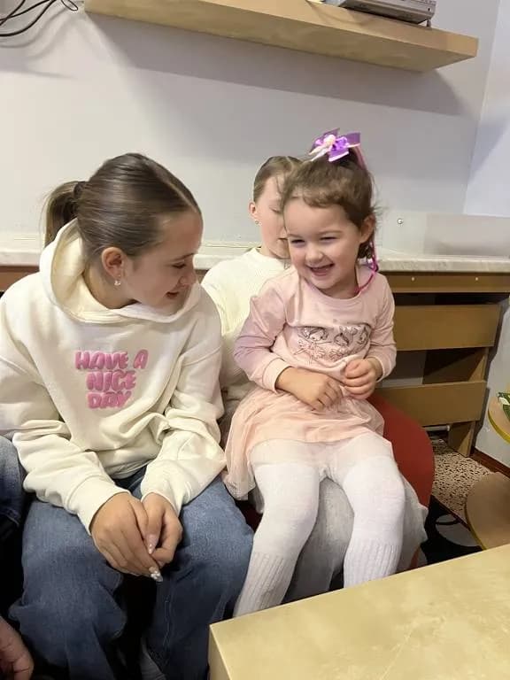 Fotografie z článku: Vánoční setkání šesťáků a Koťátek