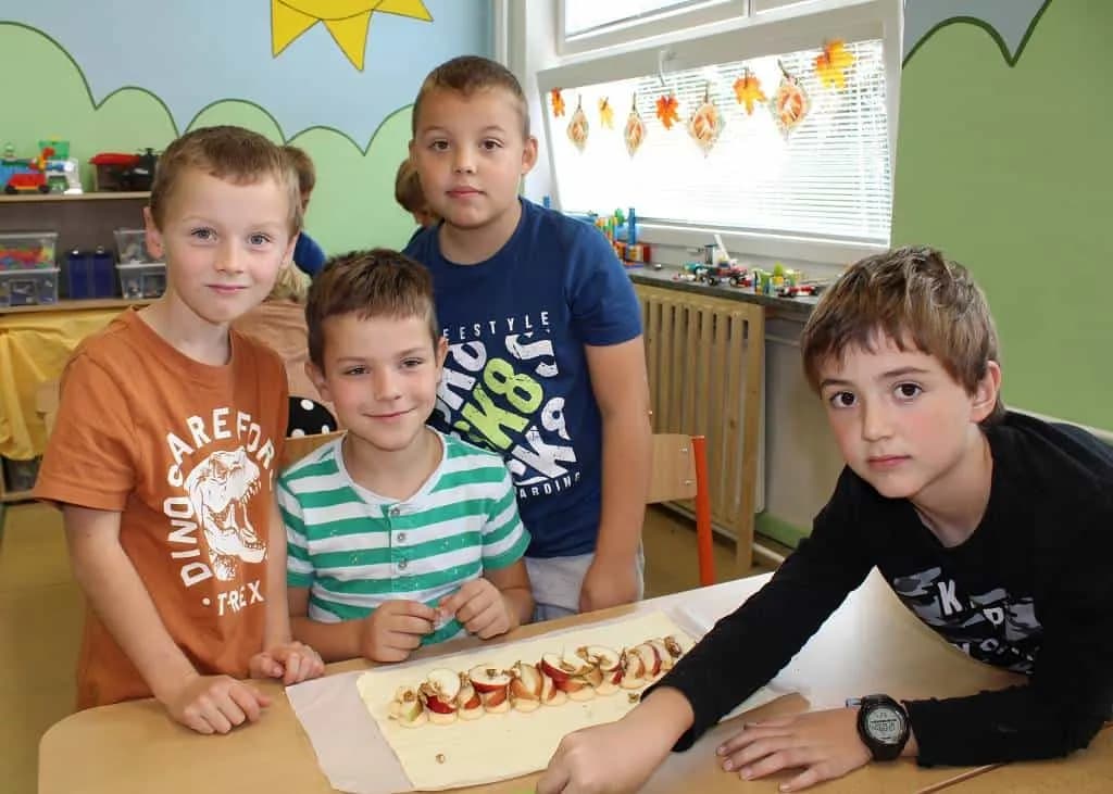 Fotografie z článku: Podzimní sklizeň u Smajlíků - jablkový týden 20.-24.9.2021
