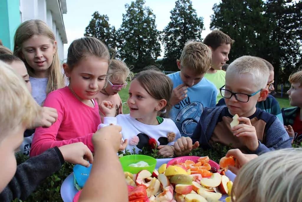 Fotografie z článku: Podzimní sklizeň u Smajlíků - jablkový týden 20.-24.9.2021
