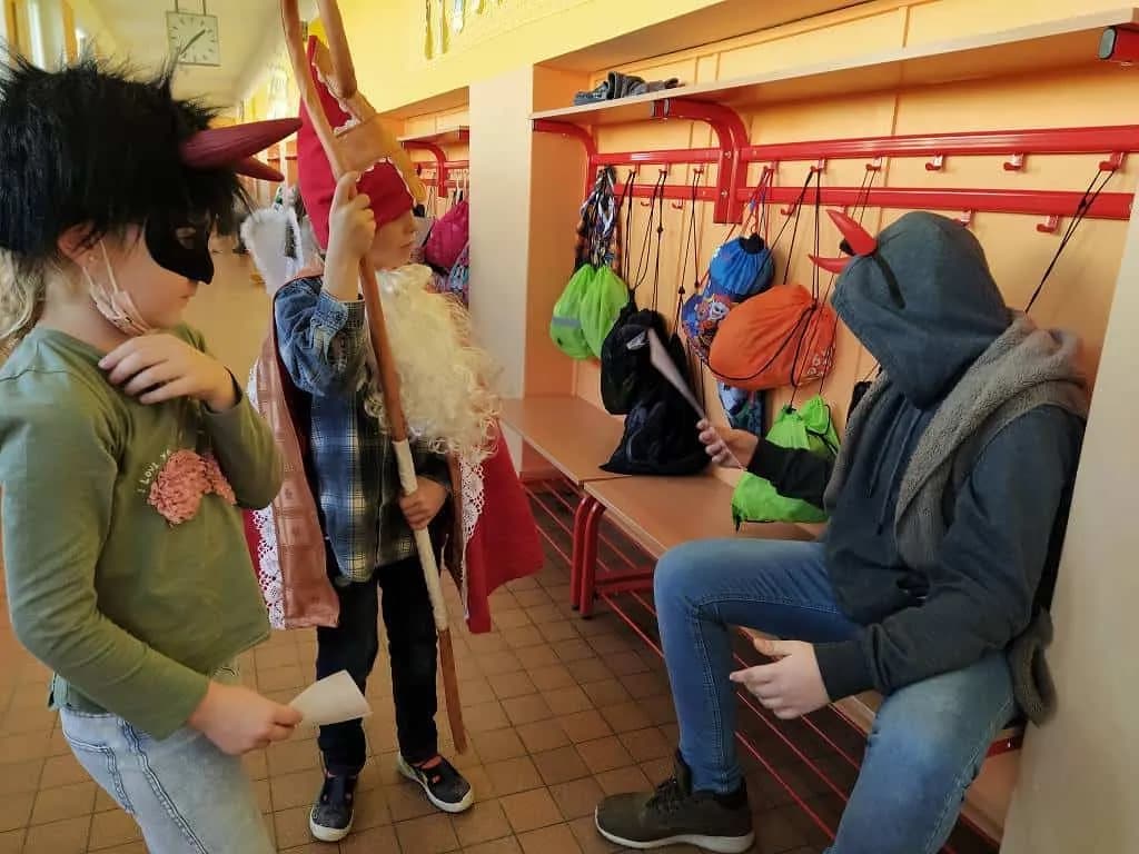 Fotografie z článku: Čertoviny u Soviček