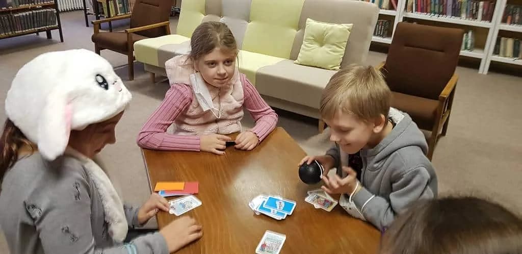 Fotografie z článku: Deskohraní v knihovně - Veverky