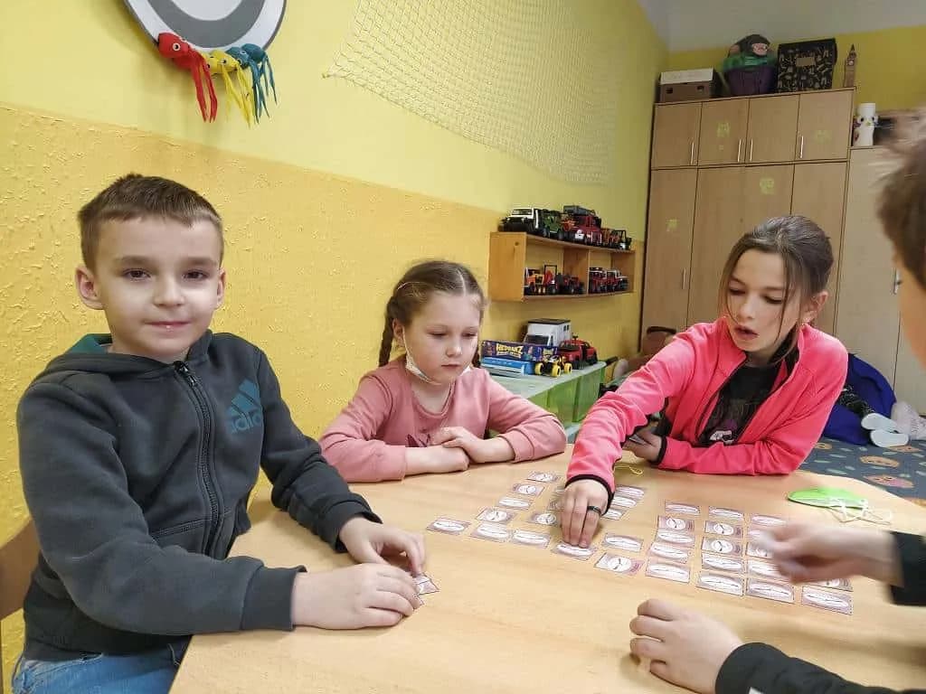 Fotografie z článku: Turnaj v pexesu u Soviček