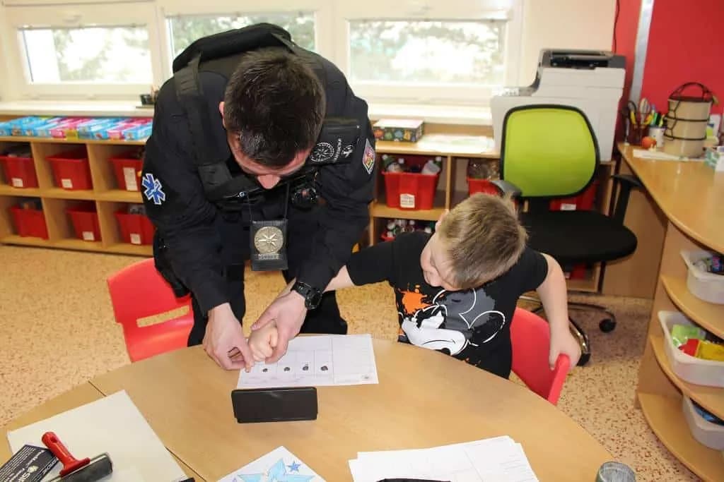 Fotografie z článku: Policie u Koťat