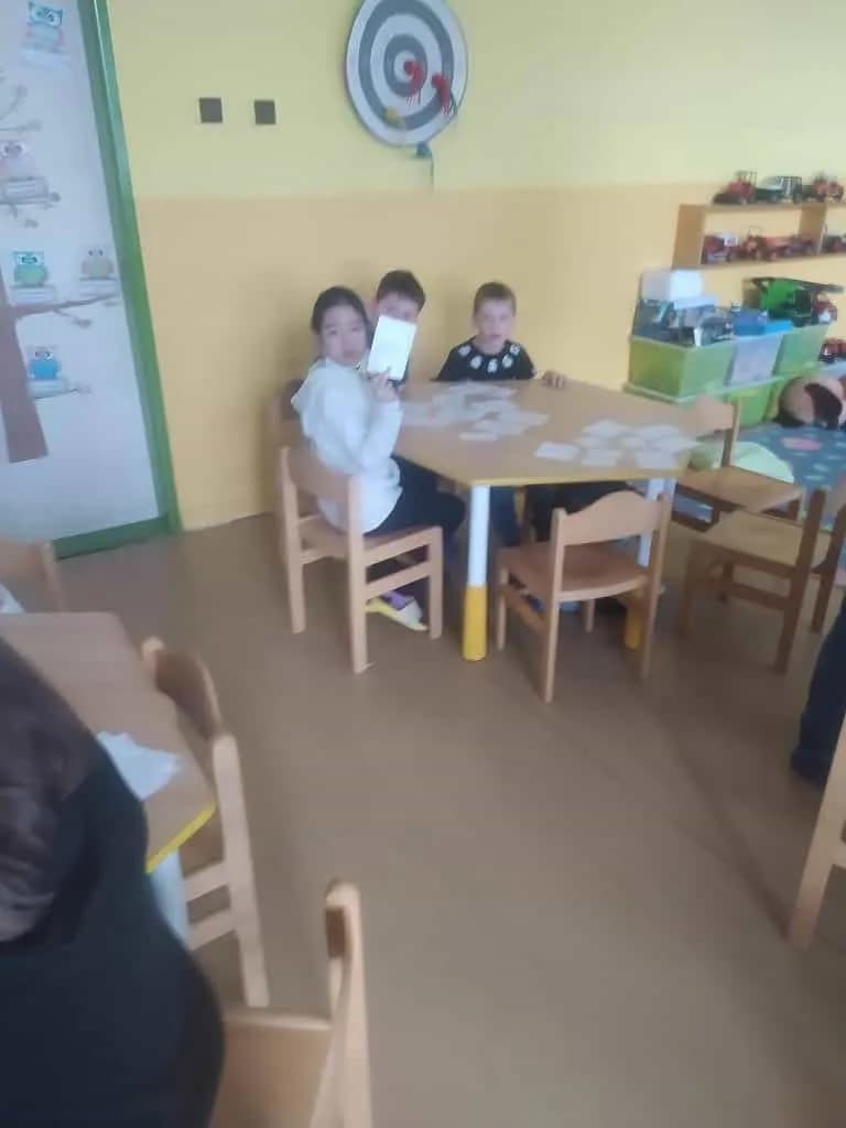 Fotografie z článku: Z pohádky do pohádky - ŠD Sovičky a Veverky