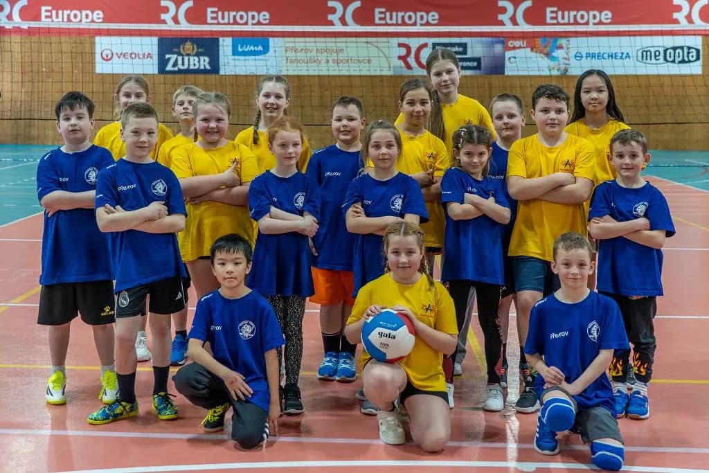 Třetí turnaj v barevném volejbalu