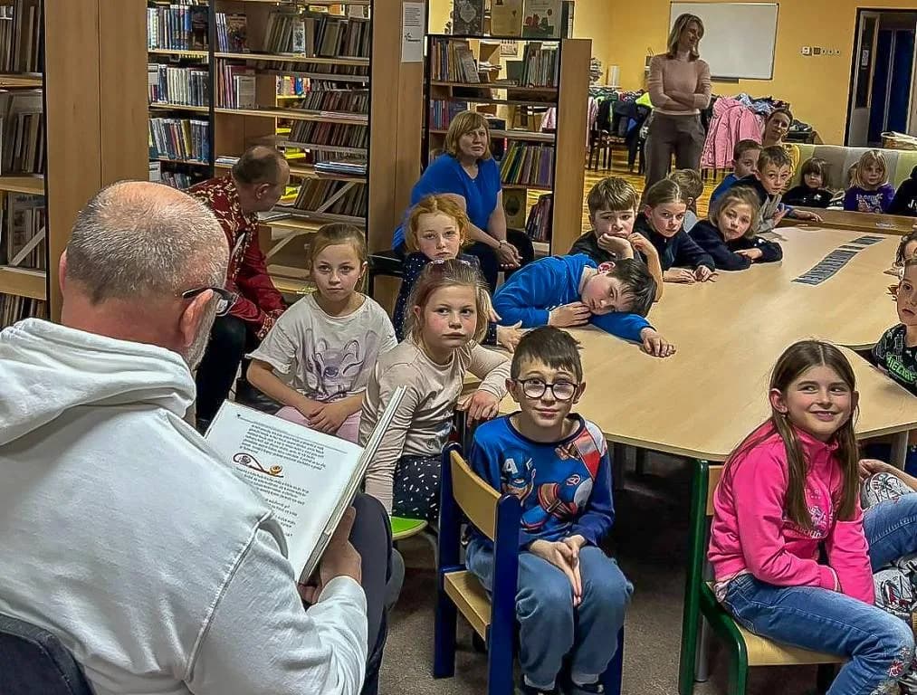 Fotografie z článku: Noc s Andersenem