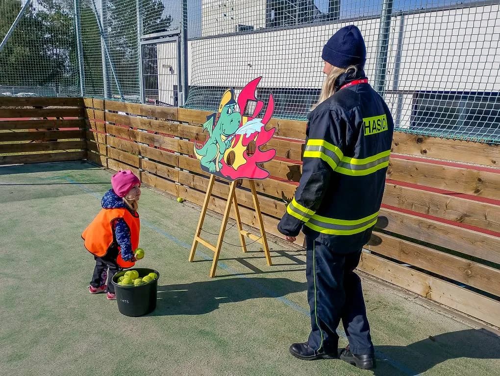 Fotografie z článku: Exkurze MŠ u hasičů v Přerově 🚒