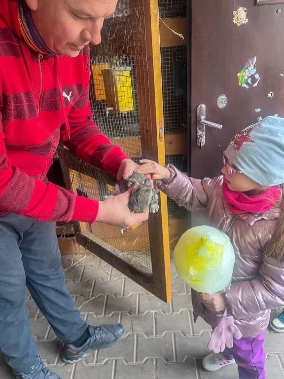Fotografie z článku: VČELIČKY A BERUŠKY U ZVÍŘÁTEK