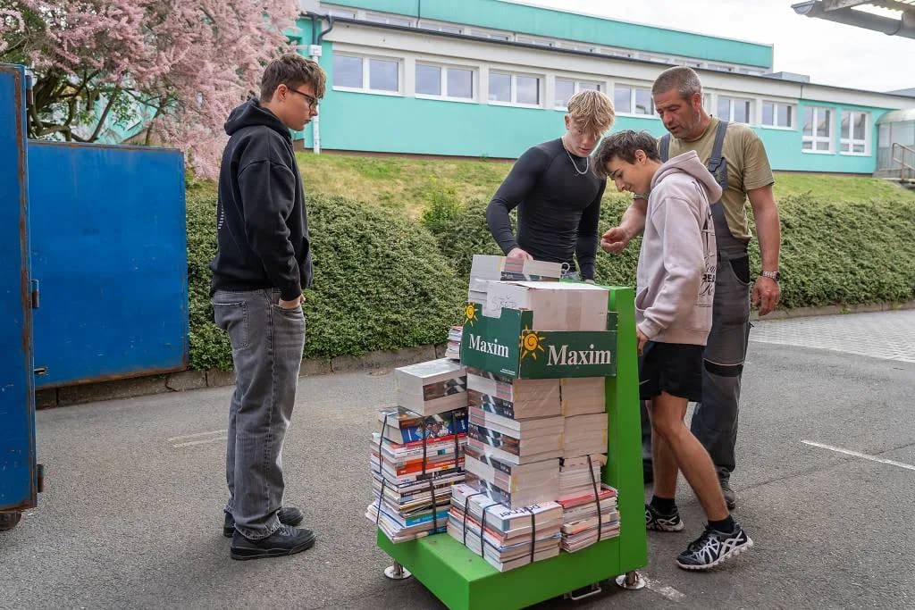 Fotografie z článku: Jarní sběr starého papíru