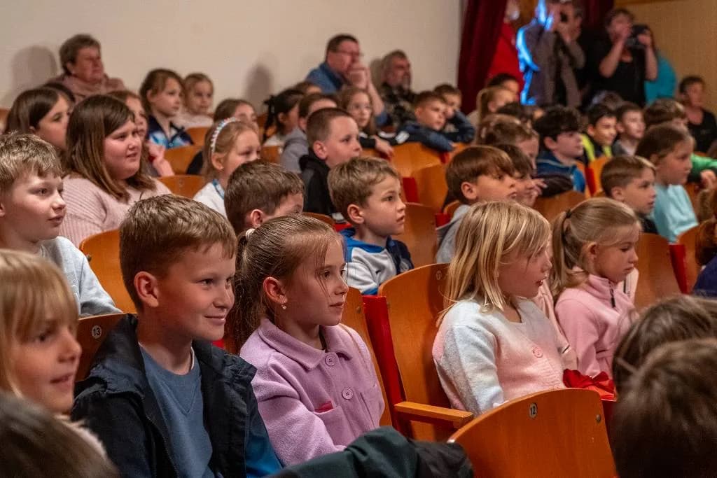 Fotografie z článku: Červená Karkulka
