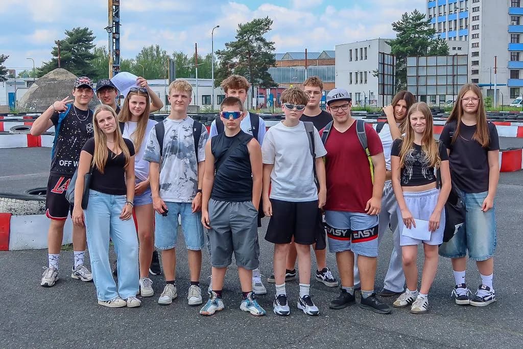 Fotografie z článku: Výlet VIII. A do Ostravy