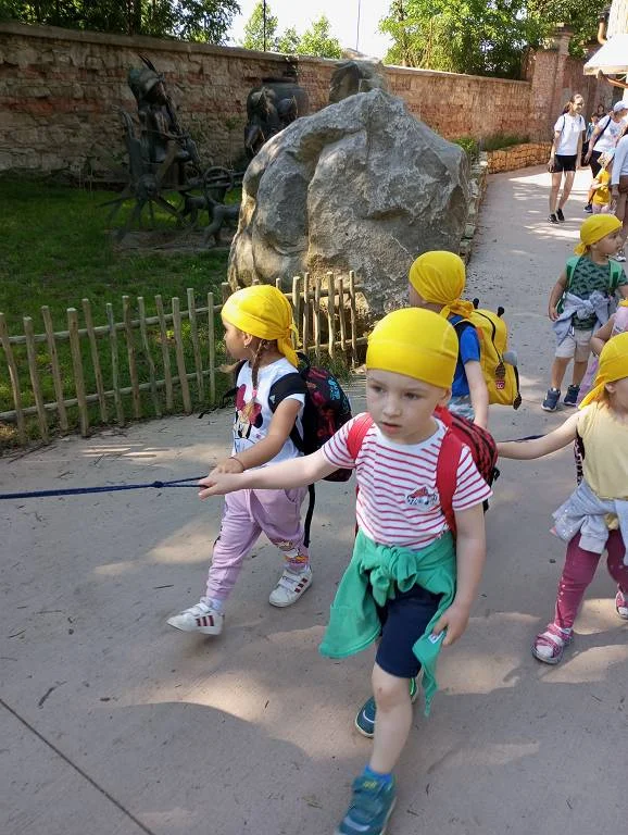 Fotografie z článku: Včeličky a Sluníčka na výletě v ZOO Lešná